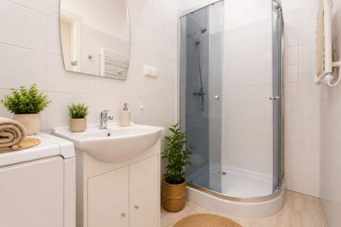 Na wynajem przestronne studio w centrum Krakowa
