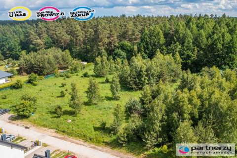 Piękna działka pod lasem 2257 m2 z wydaną WZKą .