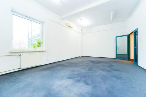 Powierzchnia biurowo- magazynowa 208,8 m2