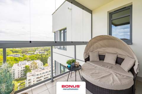 Apartament w pierwszej lini z pięknym widokiem.