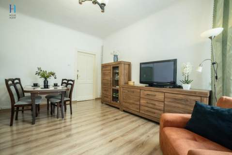 4 pokoje, 103 m - centrum Łodzi, kamienica