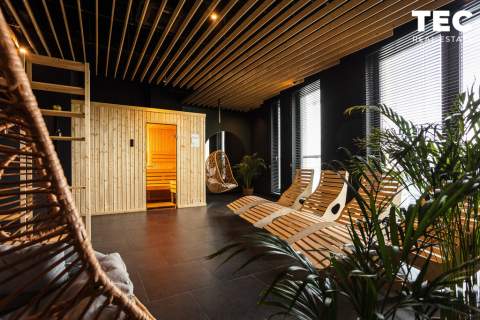 Zarabiaj lub zamieszkaj Siłownia i sauna w cenie