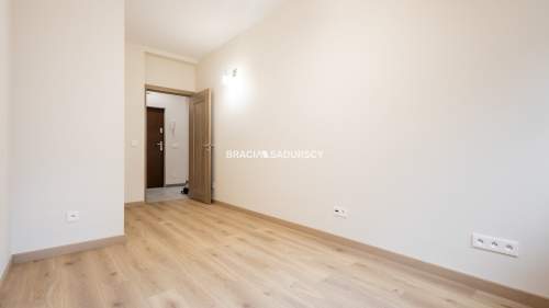 Salwator, 3 pokoje, umeblowane, po remoncie