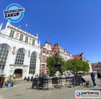Centrum Starego Miasta, gotowe do wejścia.