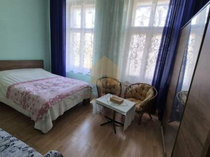 Atrakcyjne mieszkanie w pięknej zieleni/2 piętro