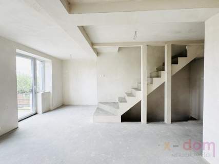 Segment z dwoma tarasami i ogródkiem - 136 m2