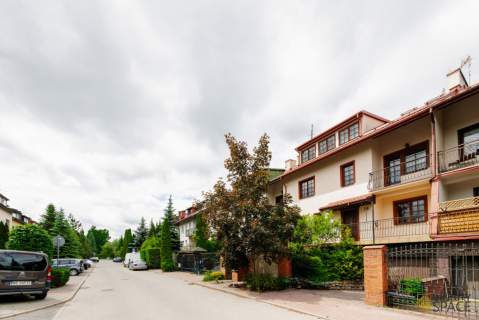 Dom przy lesie 6 pokoi 4 miejsca parkingowe