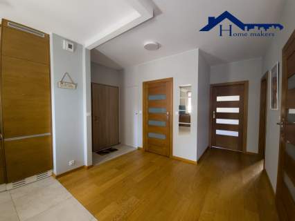 68 m 3 Pokoje Balkon 11,5 m Garaż