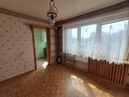 Mieszkanie o pow.32.29m2, I piętro, winda, do remontu,Kalisz