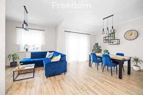 4 pokoje balkon 1 piętro ogrodzone osiedle