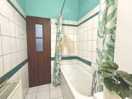 Cieplice/79,3 m2/3 pokoje/parter/piwnica