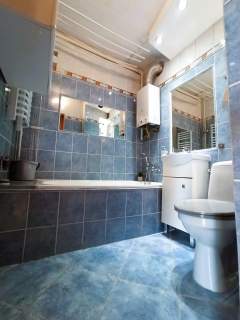 M3 w centrum - 2 nieprzechodnie pokoje, balkon, CO miejskie