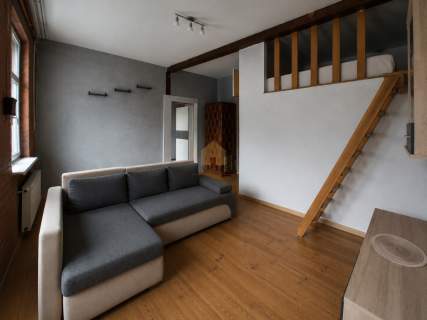 centrum kamienica całe piętro 140m2