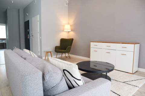 Przestronny apartament w zielonej okolicy