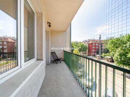 2 pok/ os. kuchnia/ balkon/ ul. Królewska.