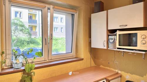 2-pokojowe mieszkanie do własnej aranżacji.