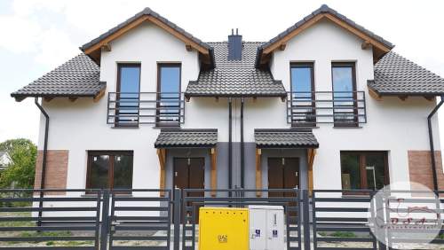 5 pok. taras z boku budynku Pecna 750 m PKP