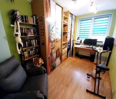 4-pokoje/76,9 m /klimatyzacja/balkon/parking