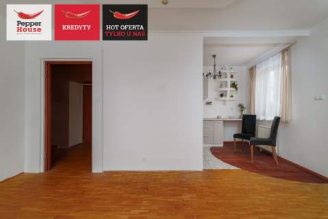 KOMPAKTOWE 2 POKOJE Z DREWNIANYM PARKIETEM