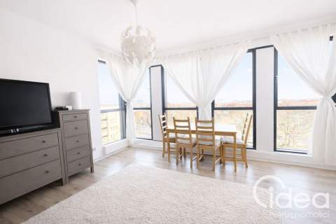 Słoneczna kawalerka w apartamentowcu, 32m2 Centrum