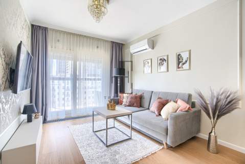 Mennica Residence/ Metro Rondo ONZ i Daszyńskiego