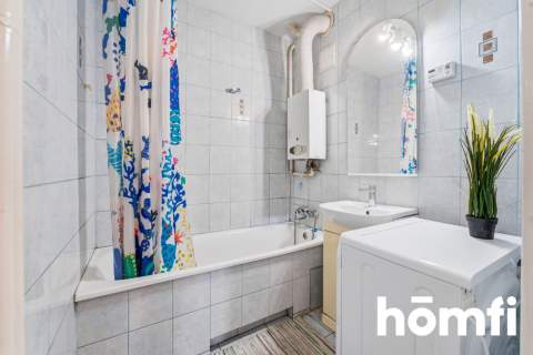 67 m przy Dolinie 3 Stawów 4 pokoje Balkon