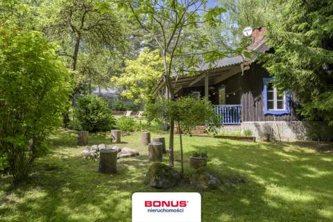 Stylowy dom z piecami kaflowymi nad Jeziorem