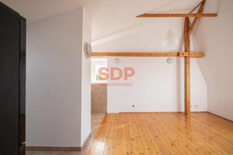 Krzyki Zapaśnicza 90 m2 powierzchni przeznaczonej pod działalność