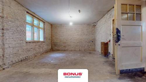 Lokal do własnej aranżacji w dobrej lokalizacji