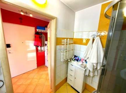 Zastal Balkon 2 Pokoje
