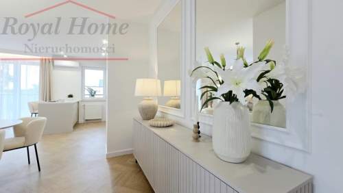 Komfortowe, w wysokim standardzie 4 pok., balkon.