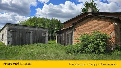 Pierławki - urokliwe siedlisko z duszą i ruinami