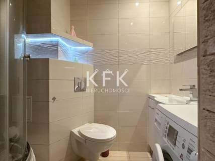 LIPIEC Dwa Pokoje w dobrej lokalizacji Balkon Blok