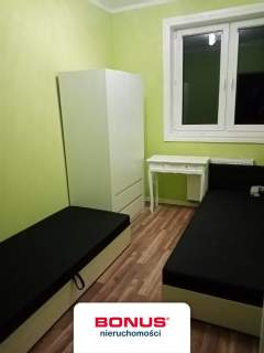 18 Pokoi, 7 Łazienek, 4 Kuchnie, Parking Miedwie