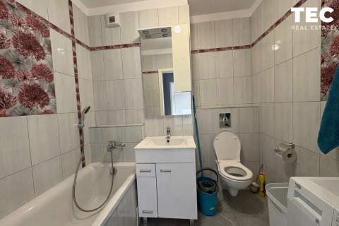 2 Pokoje Balkon Do wejścia
