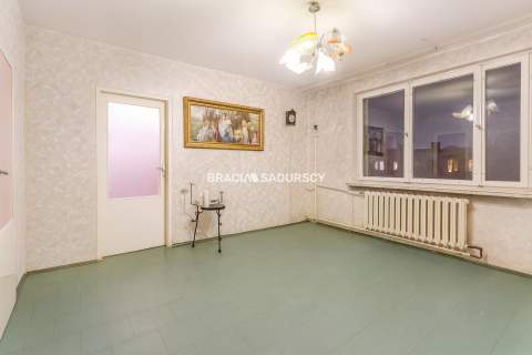 3 pok do remontu z możliwościa przerobienia na 4