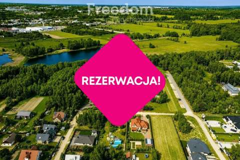 Prywatny teren przy stawach 7849 m Biała