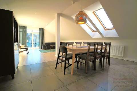 Cichy apartament 100m 3 pokoje, taras, parking
