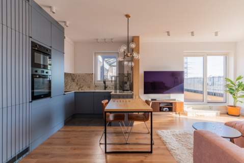 3 pokoje Taras 64m Balkon 3 x m. postojowe