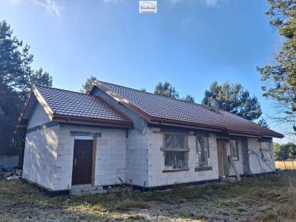 Nowy dom w lesie dla rodziny , działka 4.900m2 , surowy , 
