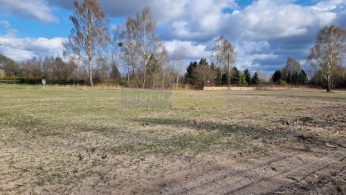 Działka budowlana 1500 m z MPZP, płaska
