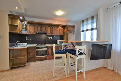 Duży balkon, ładny widok, dużo światła, fajne 