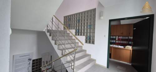 Budynek MIESZKALNO - BIUROWY, SKM Ursus