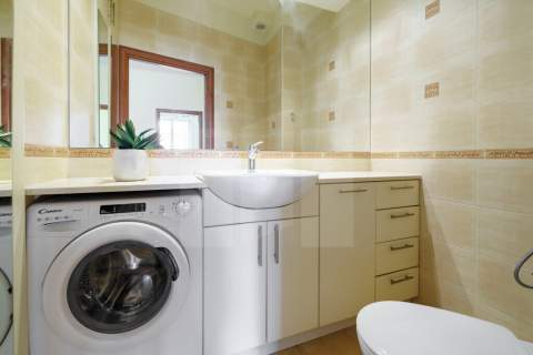 Apartament na Ogarnej z windą - Stare Miasto