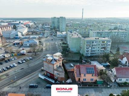 Budynek mieszkalno-usługowy 5 mieszkań 2 lokale