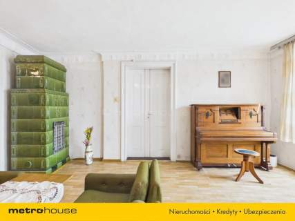Całe piętro kamienicy w centrum Chojnowa