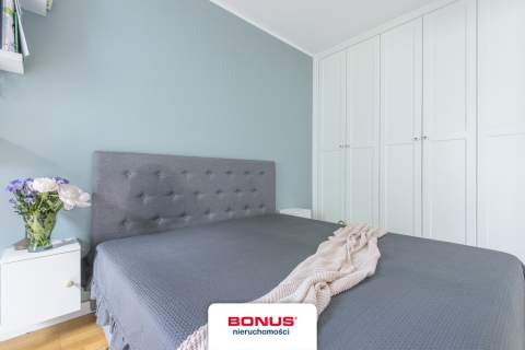 Wola , Po remoncie, 49m2, 2 pokoje z balkonem