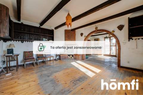 Gospodarstwo z dużym domem i uroczym terenem