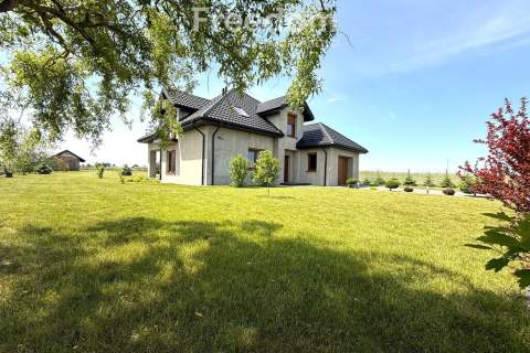 Sielski klimat, nowoczesne wnętrze dom w Żminnem