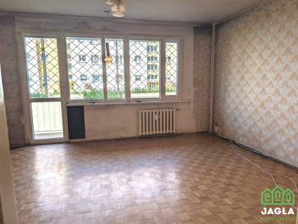 Bielawy 49m2 blok parter loggia cegła do remontu